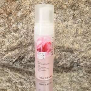 Rose cleansing mousse 150ml.